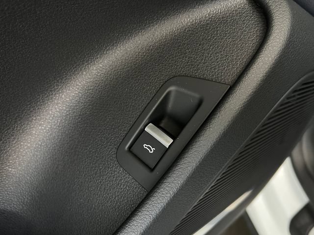 Used 2019 Audi Q8 Prestige AWD/4WD image 34