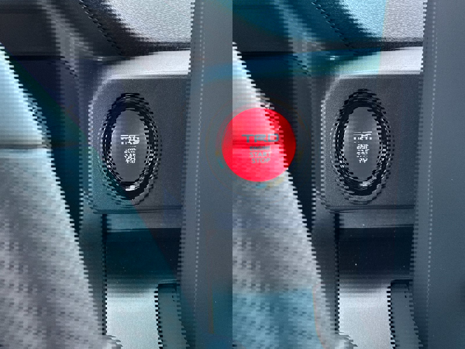 New 2026 Toyota Tacoma TRD Off-Road AWD/4WD image 19