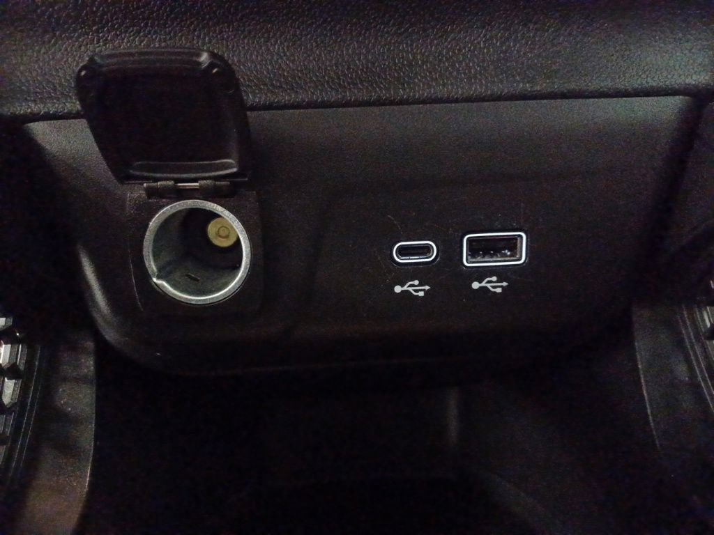 Used 2025 Chevrolet TrailBlazer LT FWD image 26