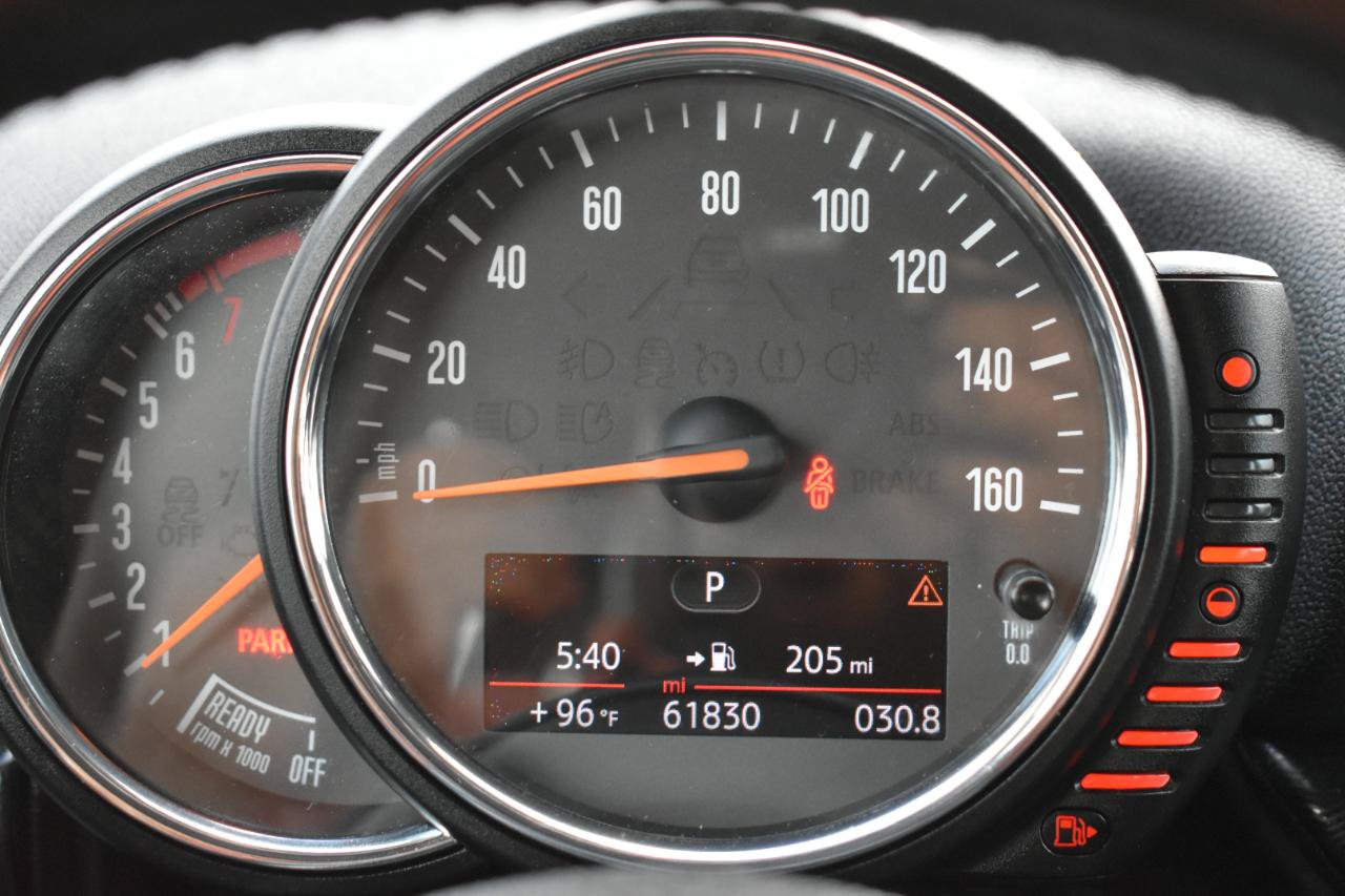 Used 2017 MINI Cooper Clubman FWD image 18