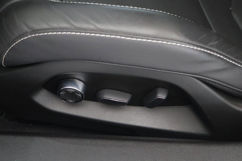 Used 2024 Chevrolet Corvette Stingray Preferred Cpe w/ 2LT image 24