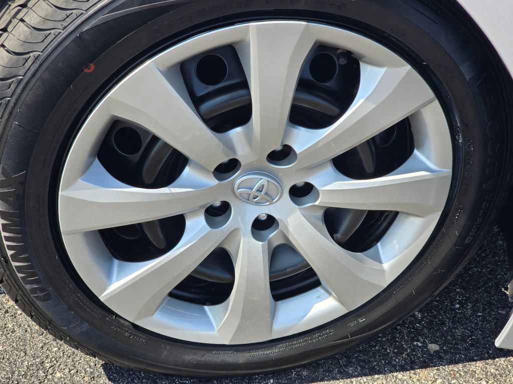 Certified 2024 Toyota Corolla LE FWD image 7