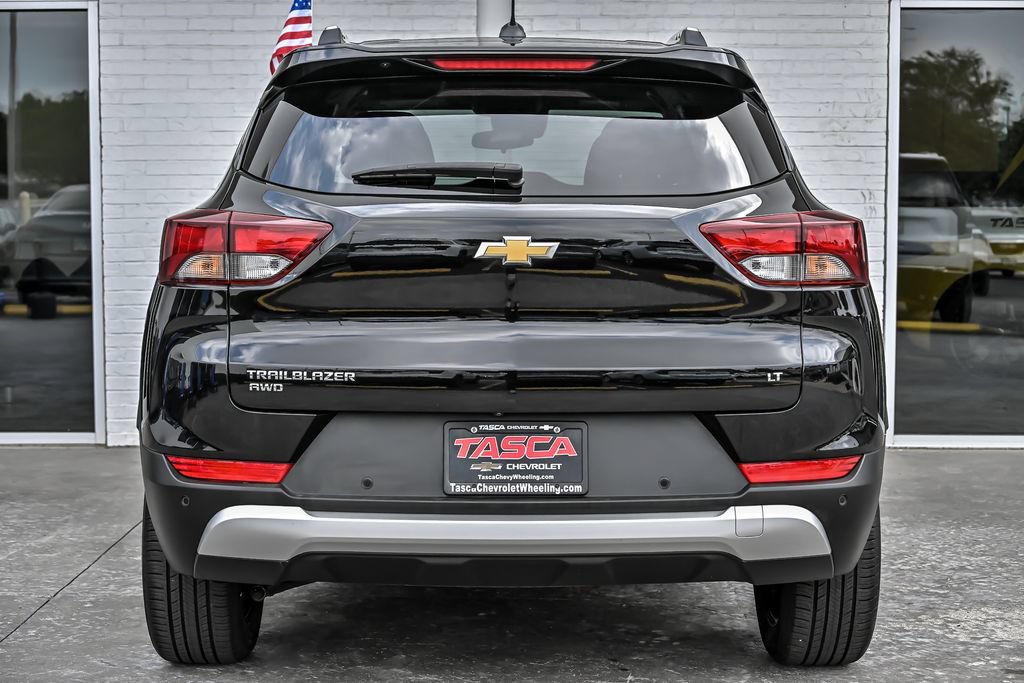 Used 2024 Chevrolet TrailBlazer LT w/ LT Cold Weather Package AWD/4WD image 9