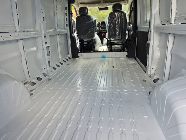 New 2026 RAM ProMaster 2500 w/ Convenience Group FWD image 9