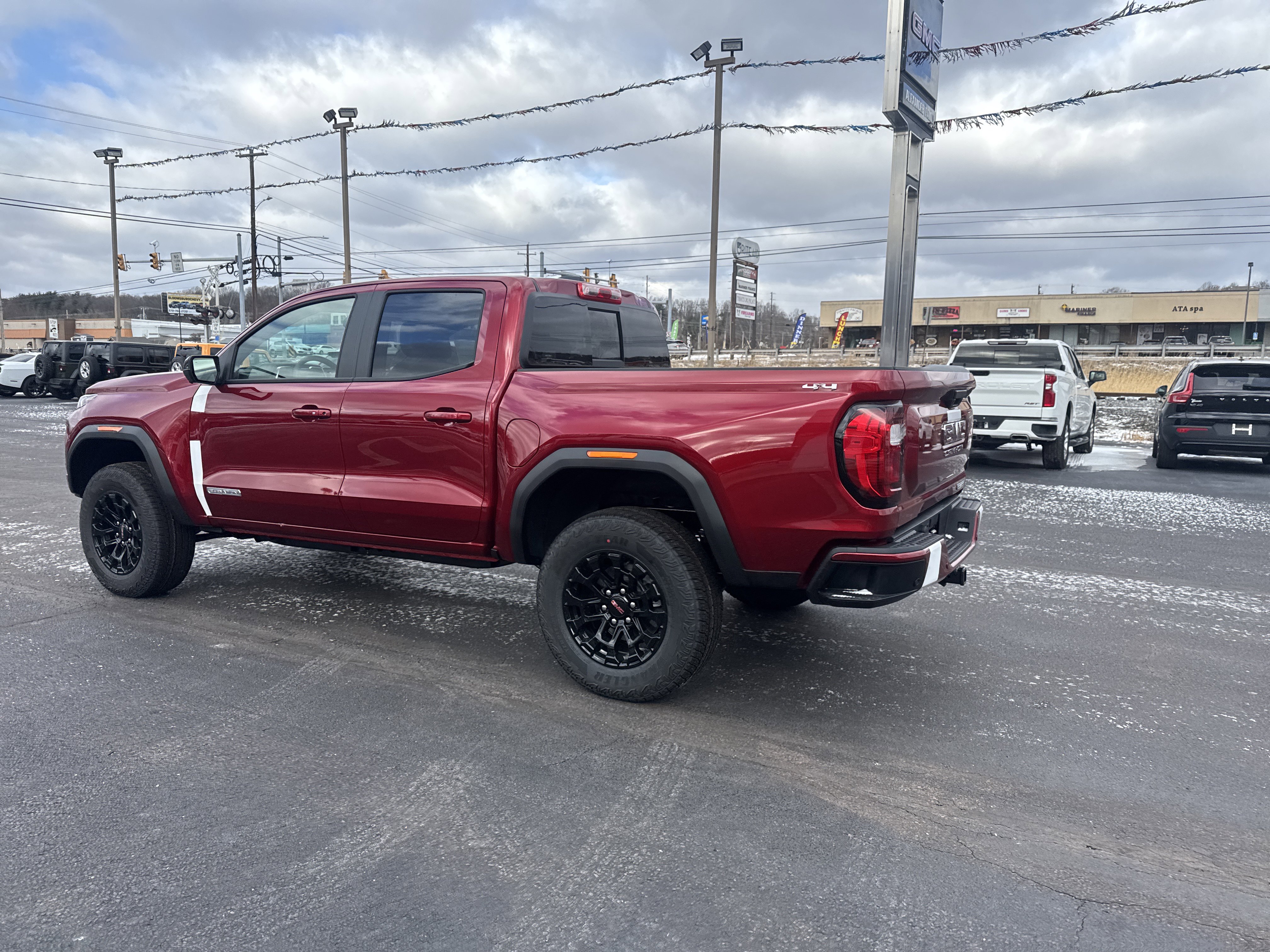 New 2026 GMC Canyon Elevation w/ Technology Package image 6