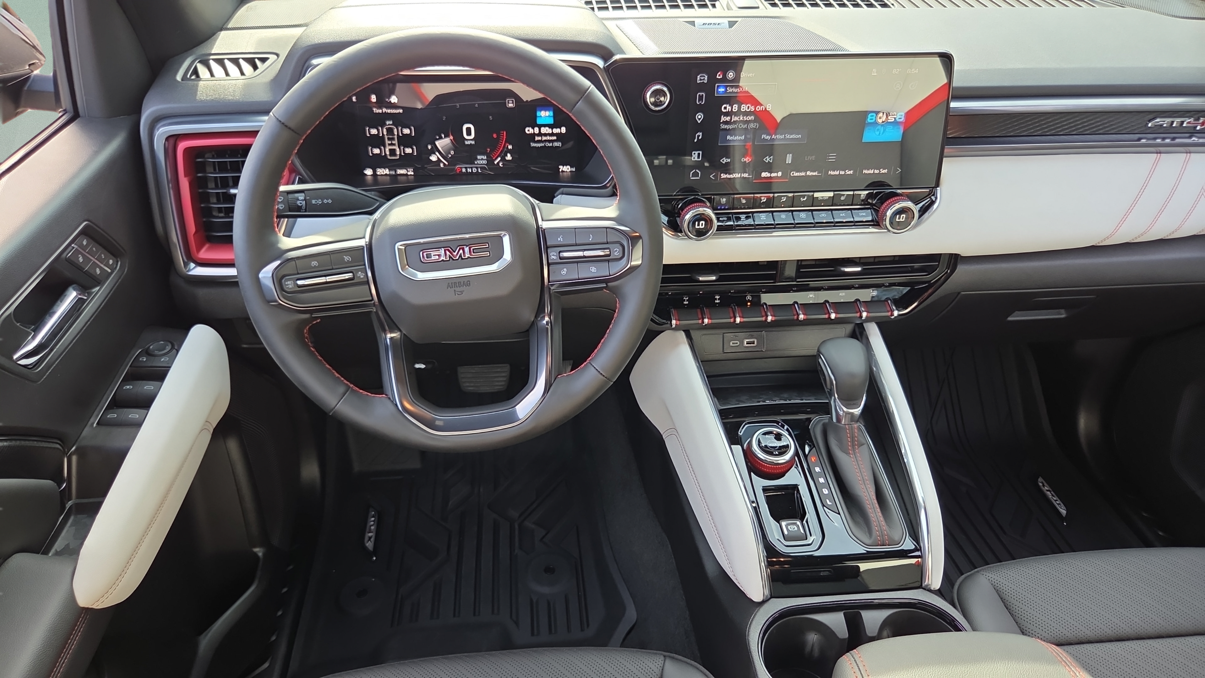 Used 2026 GMC Canyon AT4X AWD/4WD image 11