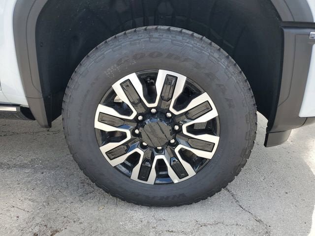 New 2026 GMC Sierra 3500 Denali Ultimate AWD/4WD image 6