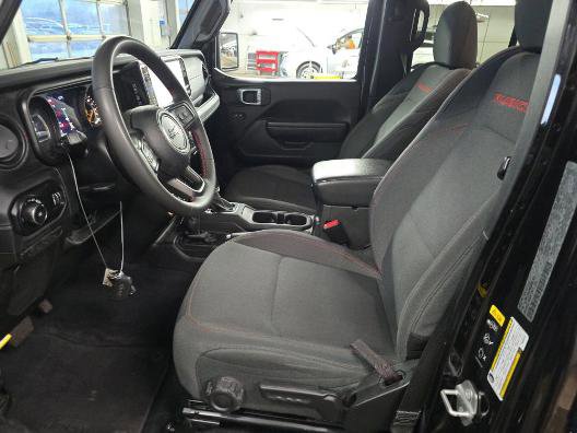 Used 2024 Jeep Wrangler Unlimited Rubicon w/ Capability Package image 4