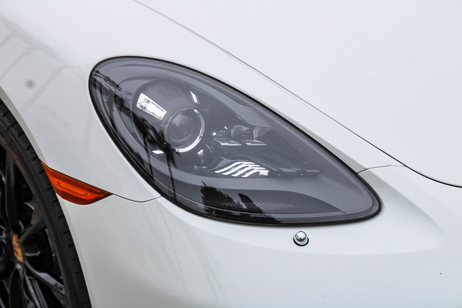 Used 2019 Porsche 718 Cayman RWD image 8