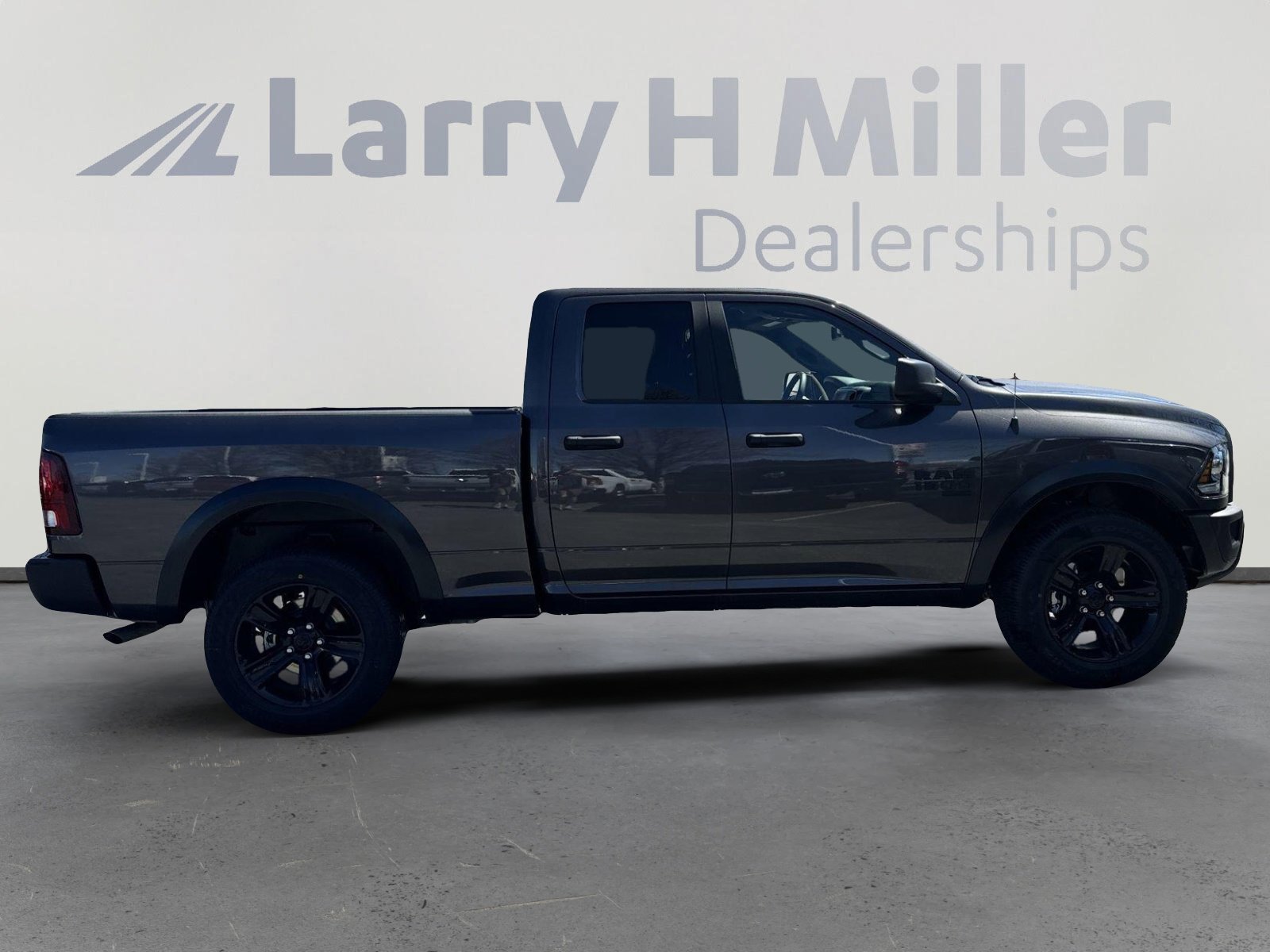 New 2024 RAM 1500 Classic Warlock w/ Electronics Group image 9