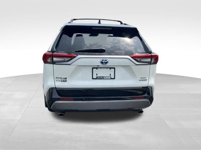 Used 2020 Toyota RAV4 XSE AWD/4WD image 6