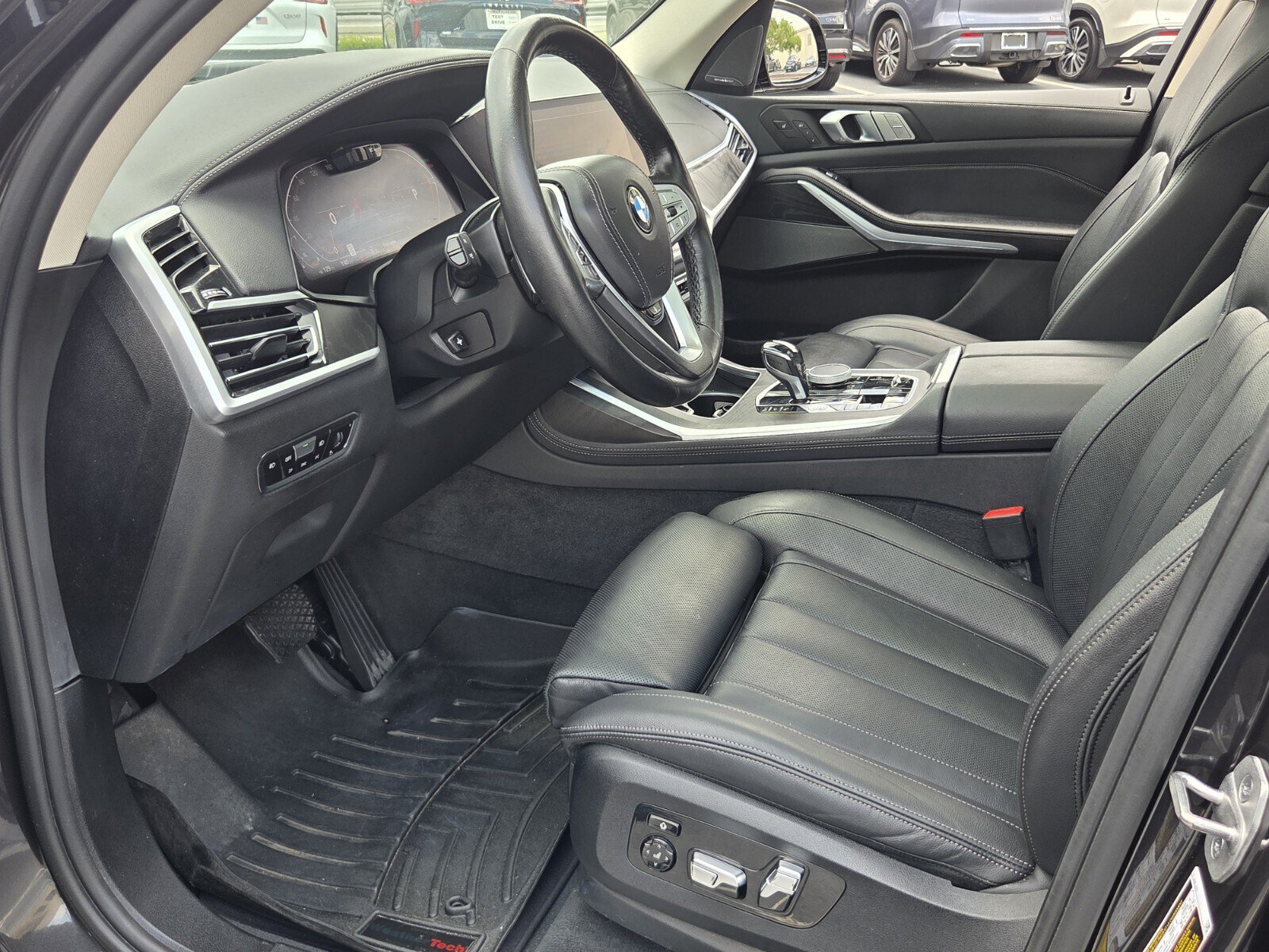 Used 2021 BMW X7 xDrive40i w/ Premium Package AWD/4WD image 15