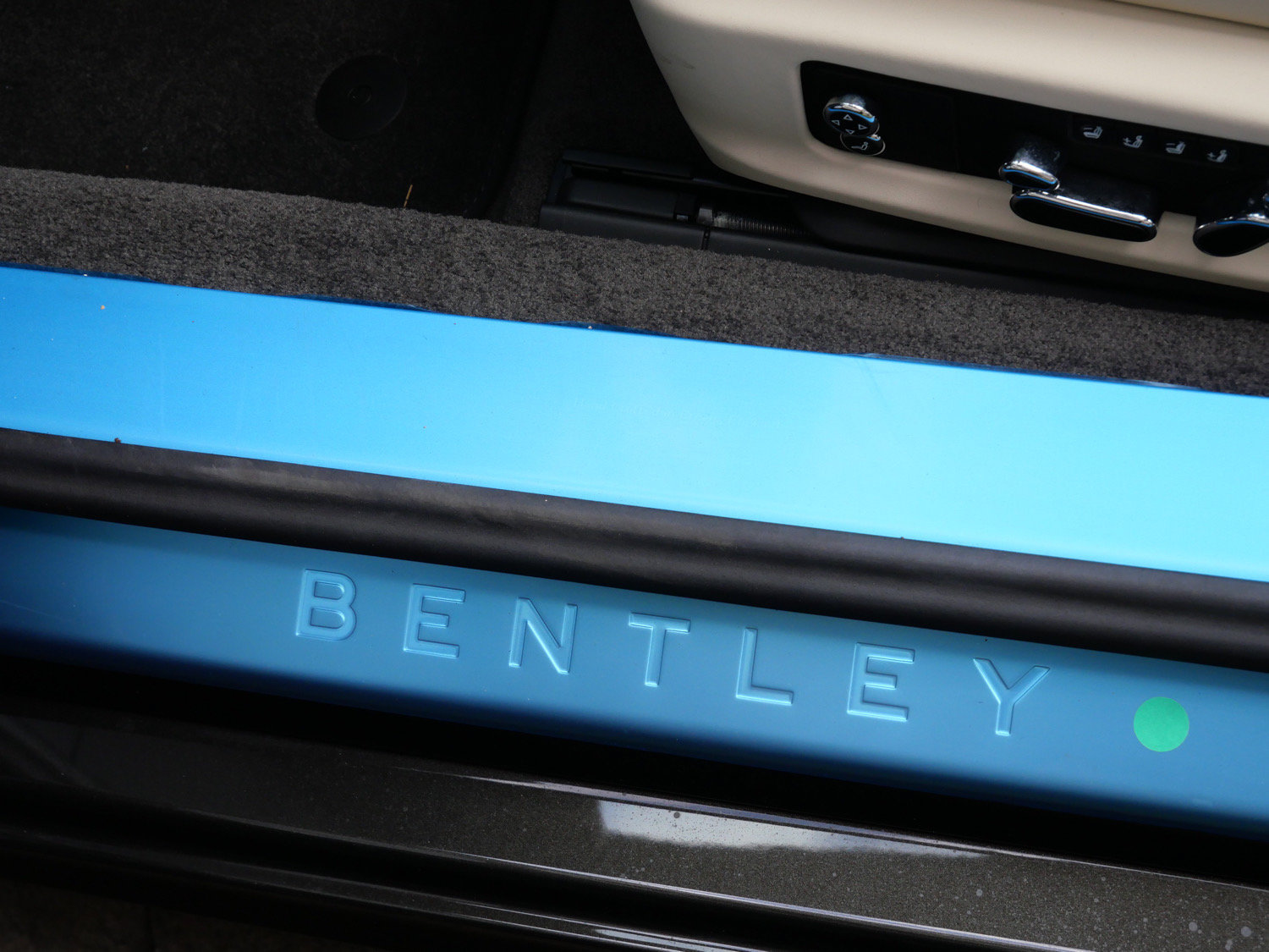 New 2026 Bentley Continental GT AWD/4WD image 18