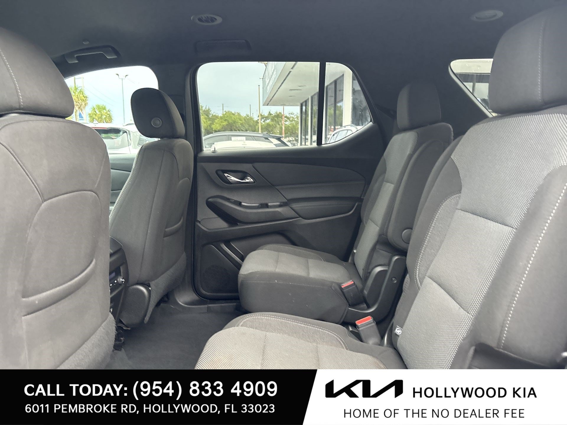 Used 2023 Chevrolet Traverse LT w/ LPO, Cargo Package AWD/4WD image 22