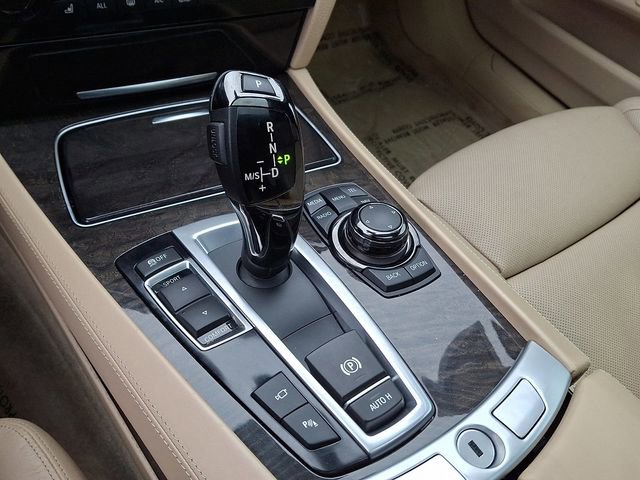 Used 2013 BMW 750Li image 18