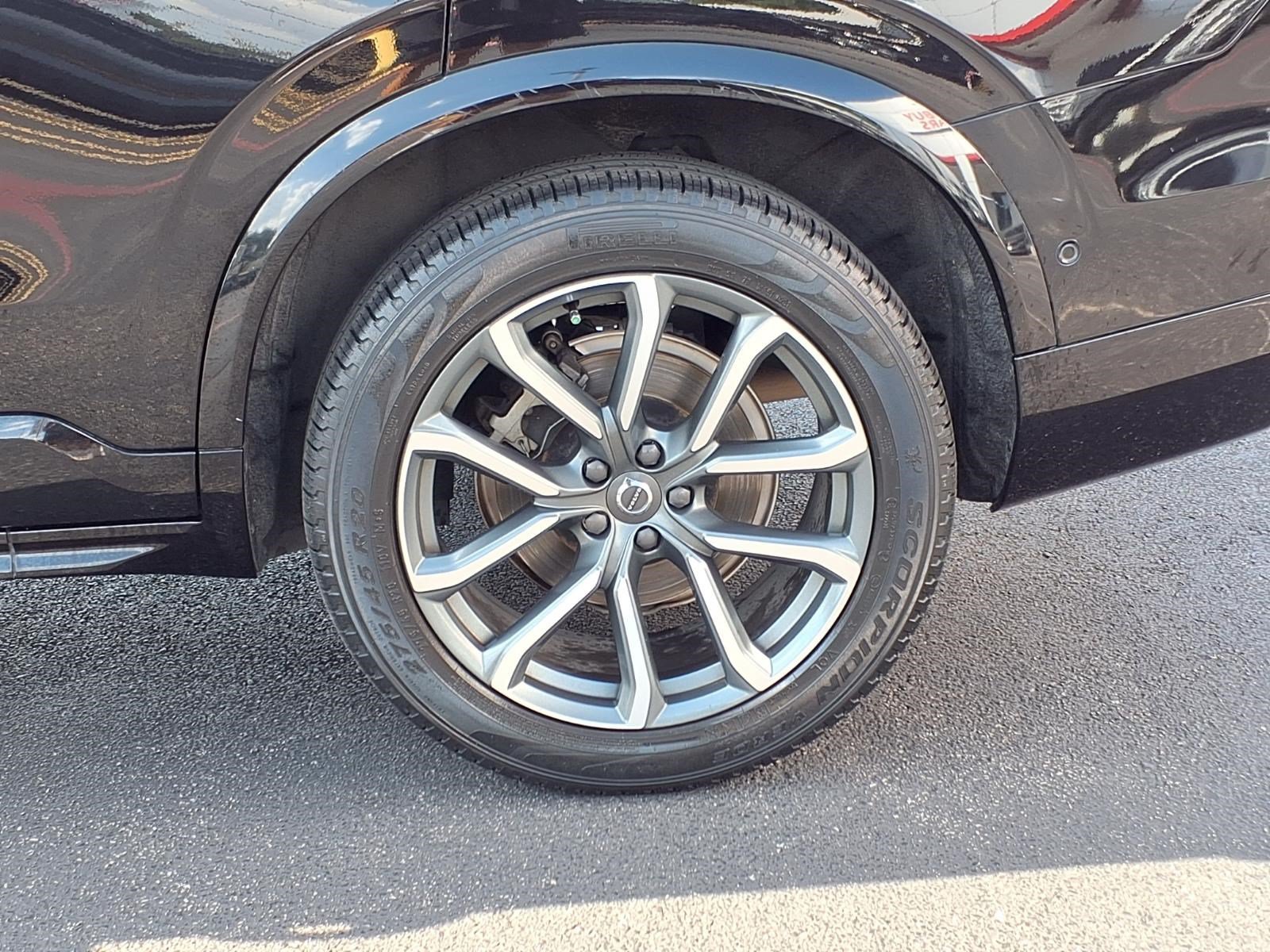 Used 2018 Volvo XC90 T5 Momentum w/ Convenience Package FWD image 10