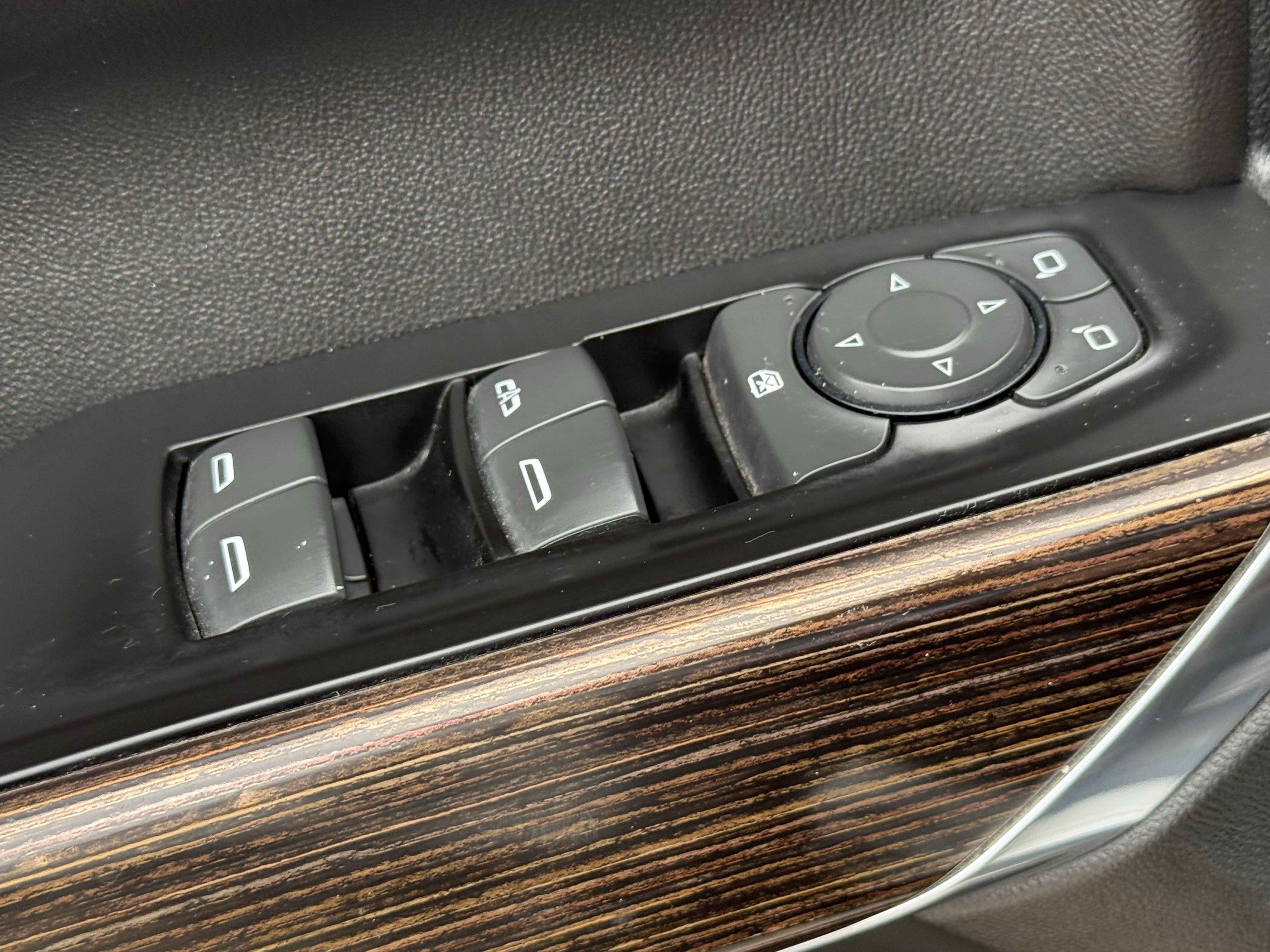 Used 2019 GMC Sierra 1500 Elevation image 25