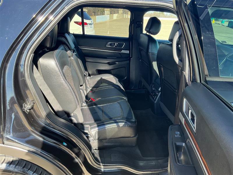 Used 2016 Ford Explorer Limited w/ Equipment Group 301A image 36