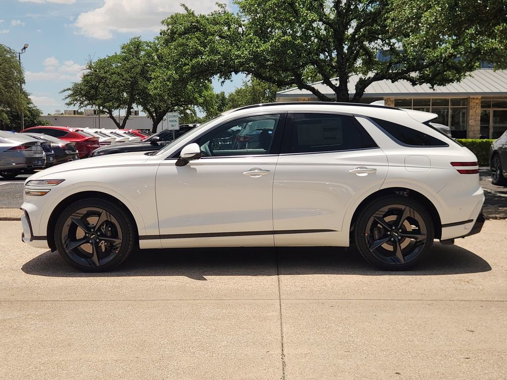 New 2026 Genesis GV70 2.5T Sport Prestige w/ G1 Accessory Package AWD/4WD image 3