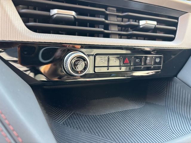 Used 2026 Ford Explorer Active image 27