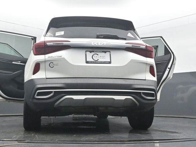 Used 2022 Kia Seltos EX AWD/4WD image 60