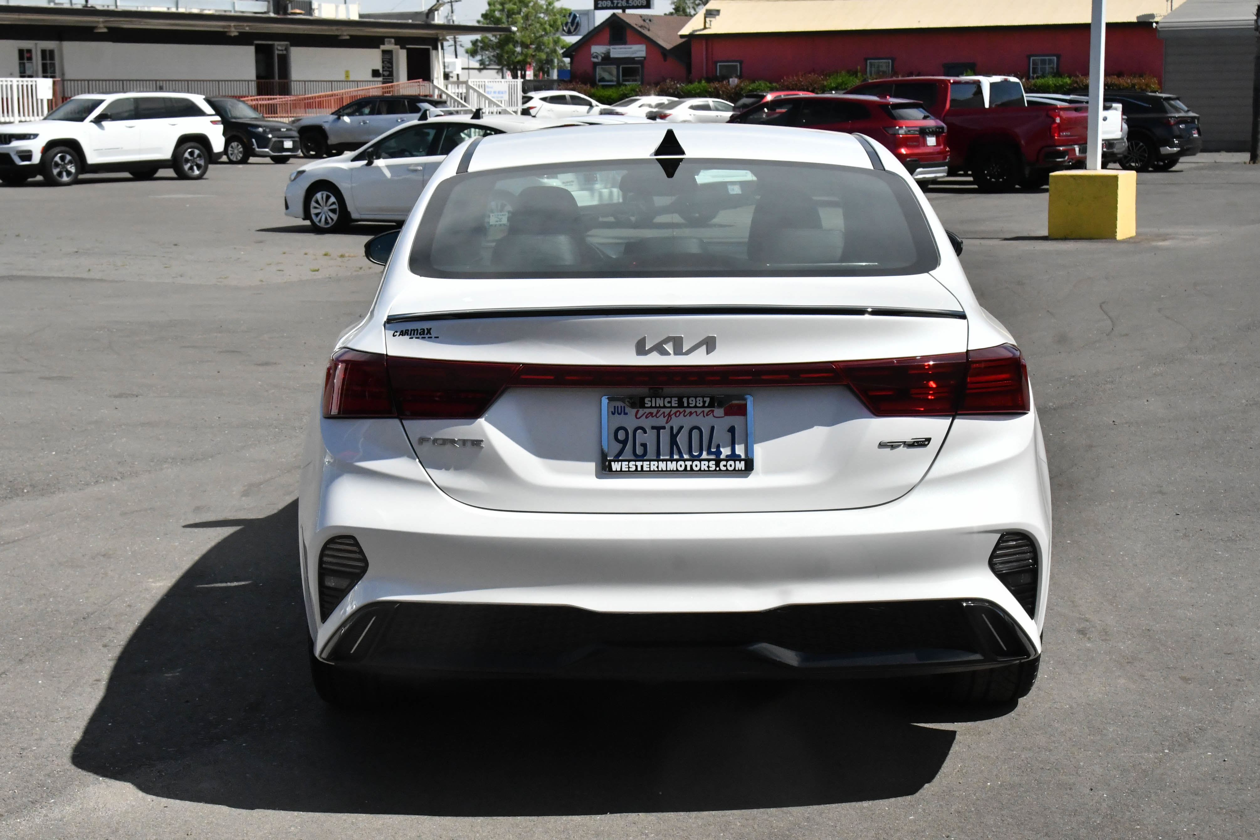 Used 2023 Kia Forte GT-Line image 7