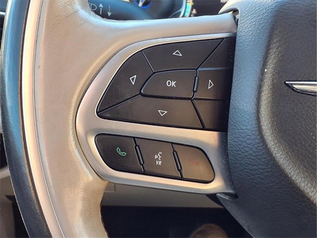 Used 2019 Chrysler Pacifica Limited w/ Advanced Safetytec Group image 14