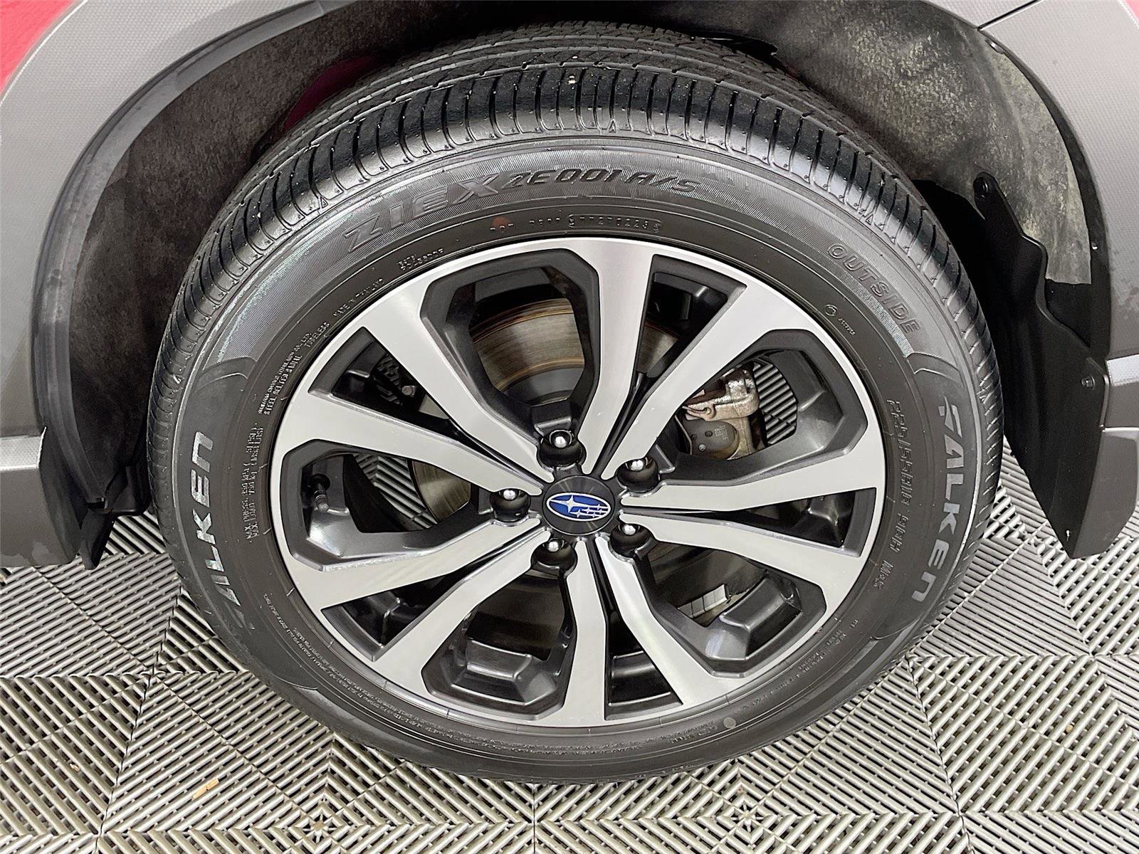 Certified 2023 Subaru Forester Limited image 37