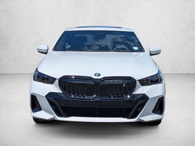 New 2027 BMW i5 eDrive40 w/ M Sport Package RWD image 5
