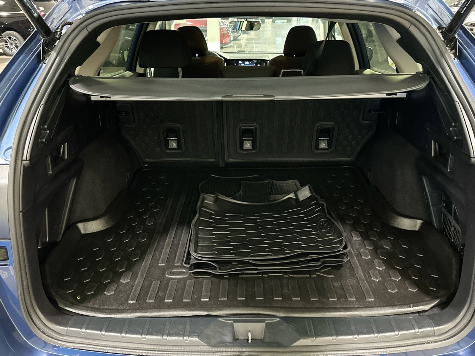 Used 2021 Subaru Outback Premium image 34