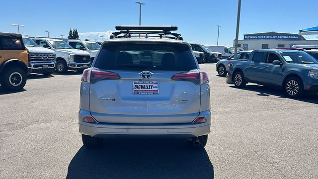 Used 2017 Toyota RAV4 Platinum AWD/4WD image 4