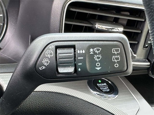 Used 2021 Ford Explorer XLT w/ Equipment Group 202A image 36