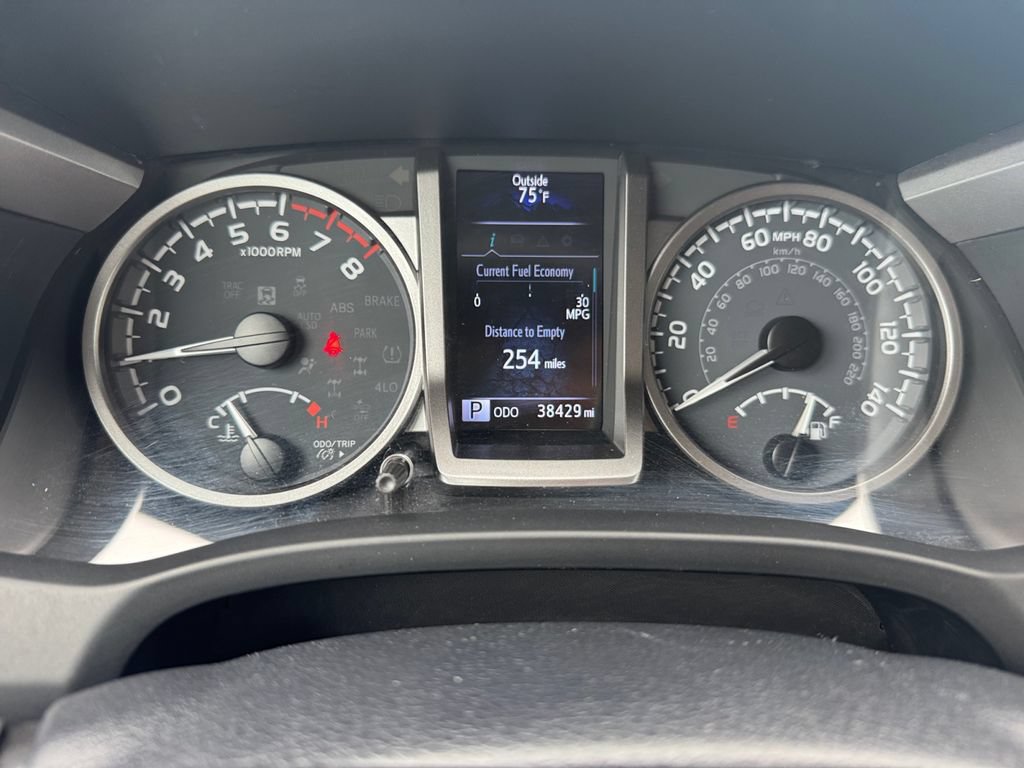 Used 2023 Toyota Tacoma SR5 AWD/4WD image 20