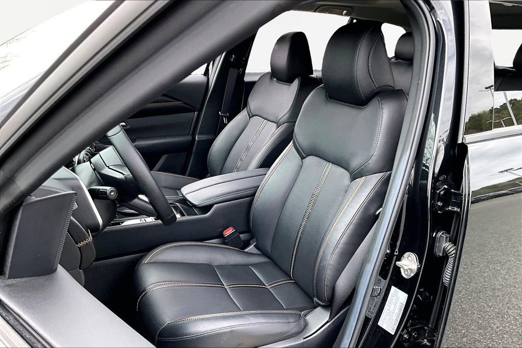 Used 2025 MAZDA CX-50 AWD 2.5 Hybrid w/ Weather Package image 18