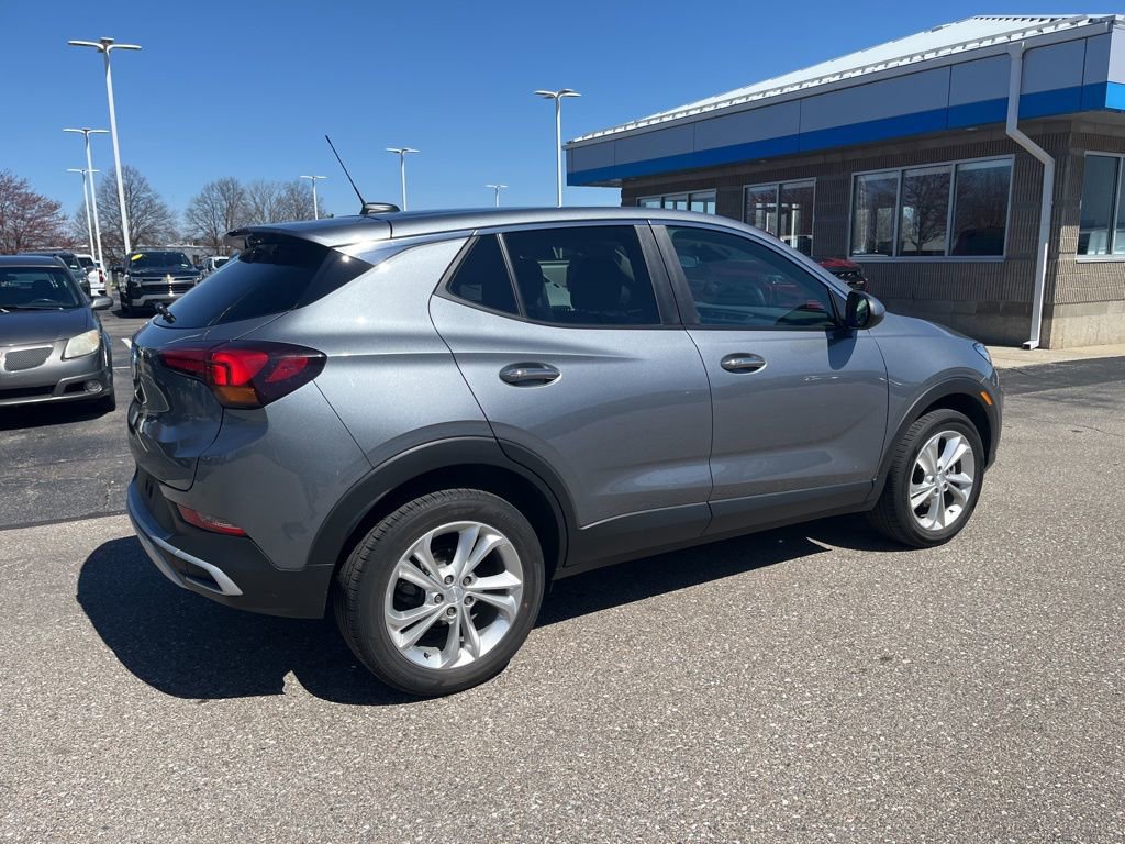 Used 2022 Buick Encore GX Preferred w/ Cold Weather Comfort Package image 9