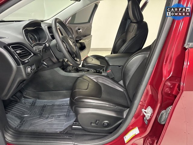 Used 2021 Jeep Cherokee Latitude Plus image 11