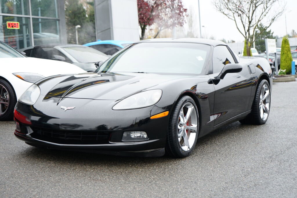Used 2013 Chevrolet Corvette Coupe image 4
