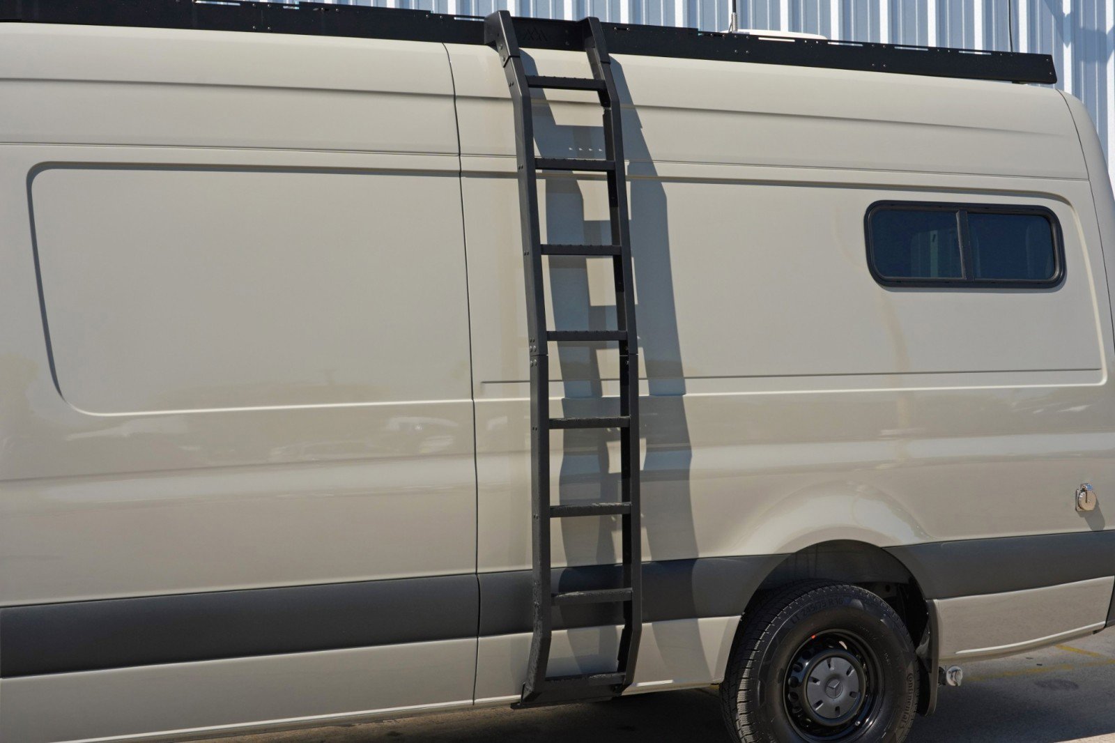 Used 2023 Mercedes-Benz Sprinter 2500 image 70