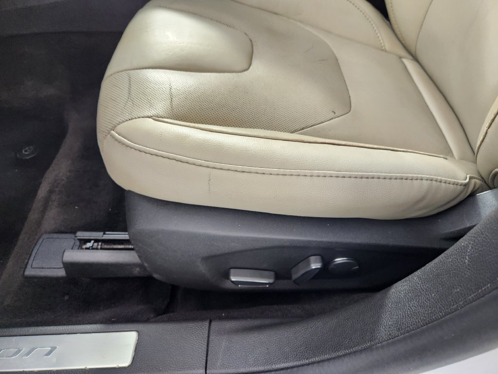 Used 2015 Ford Fusion Titanium FWD image 13
