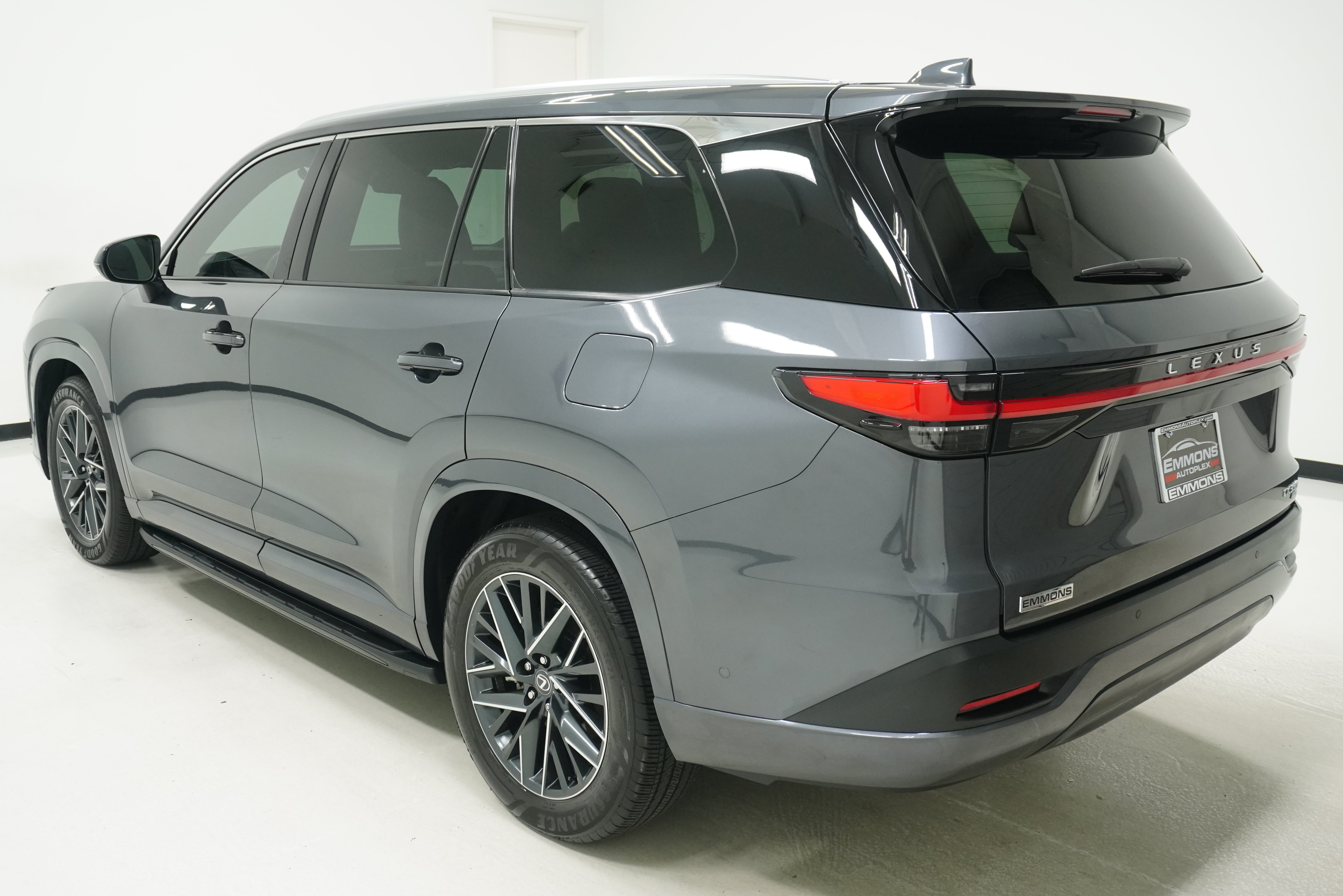 Used 2025 Lexus TX 350 AWD w/ Technology Package image 6