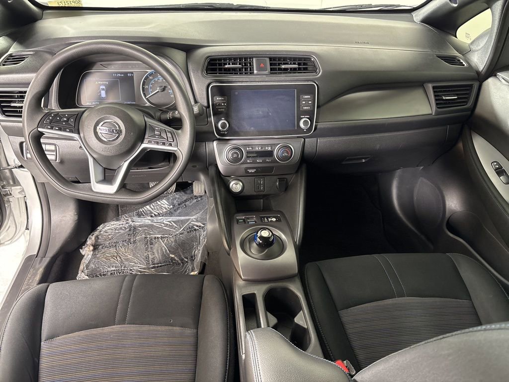 Used 2022 Nissan Leaf S image 28