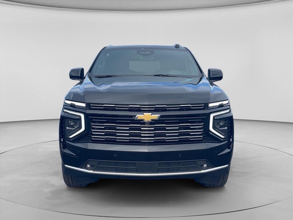 New 2027 Chevrolet Suburban High Country AWD/4WD image 2