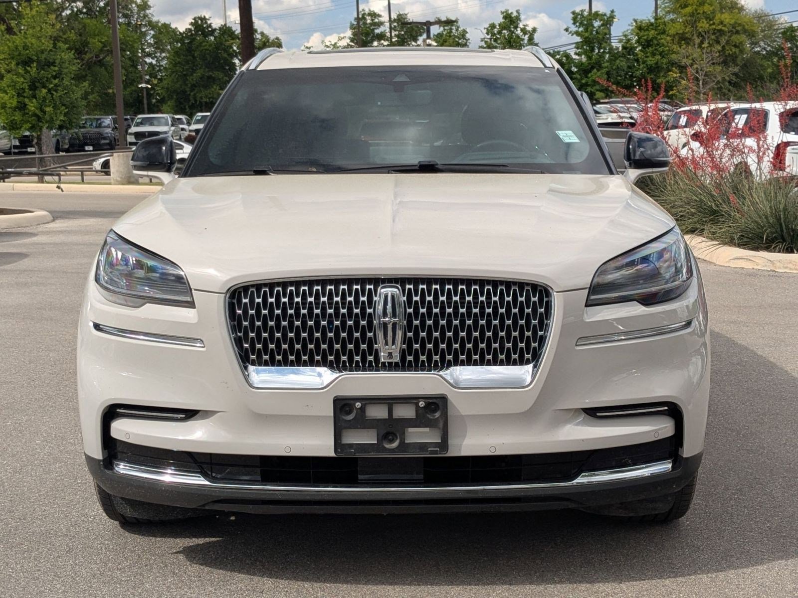 Used 2023 Lincoln Aviator Reserve w/ Equipment Group 201A image 8