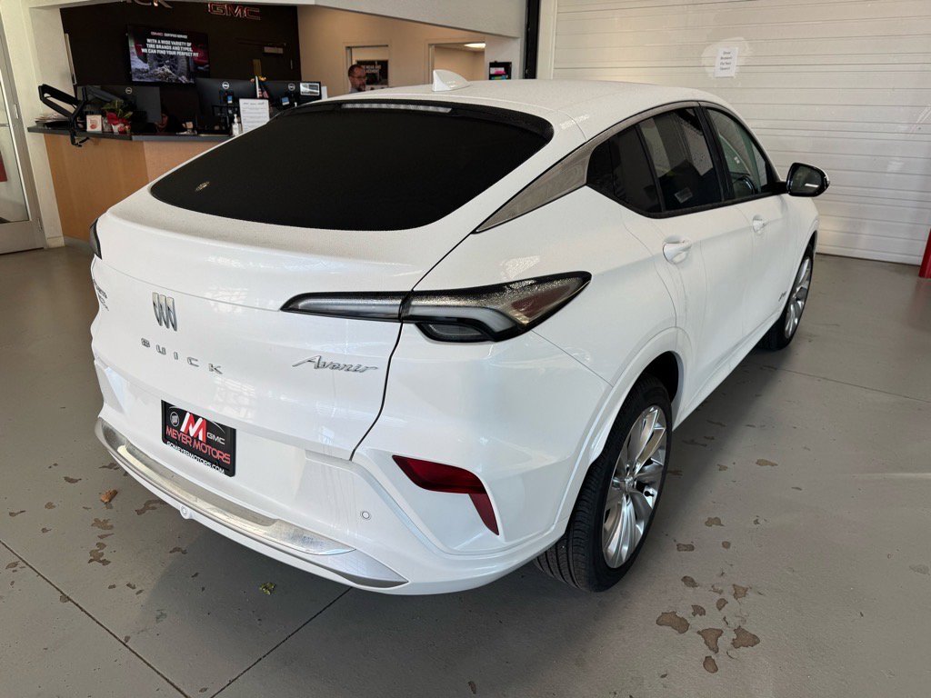 Used 2024 Buick Envista Avenir image 5