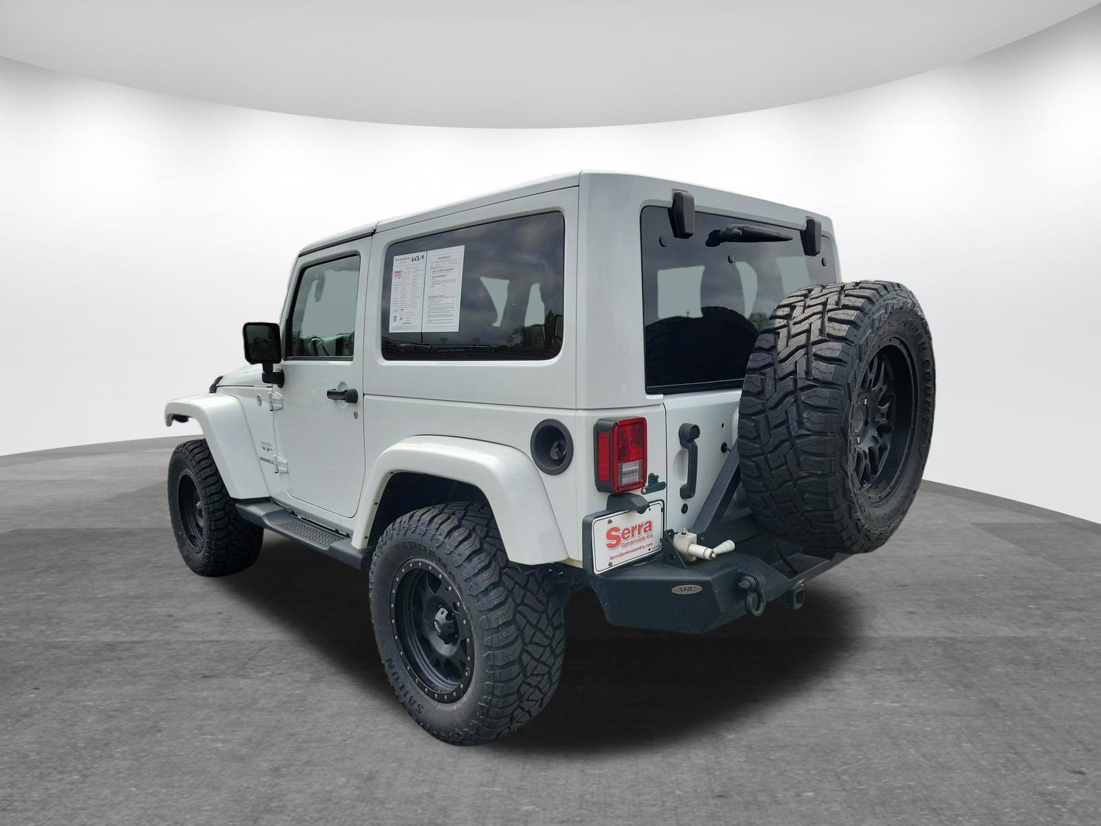 Used 2016 Jeep Wrangler Sahara w/ Connectivity Group image 19