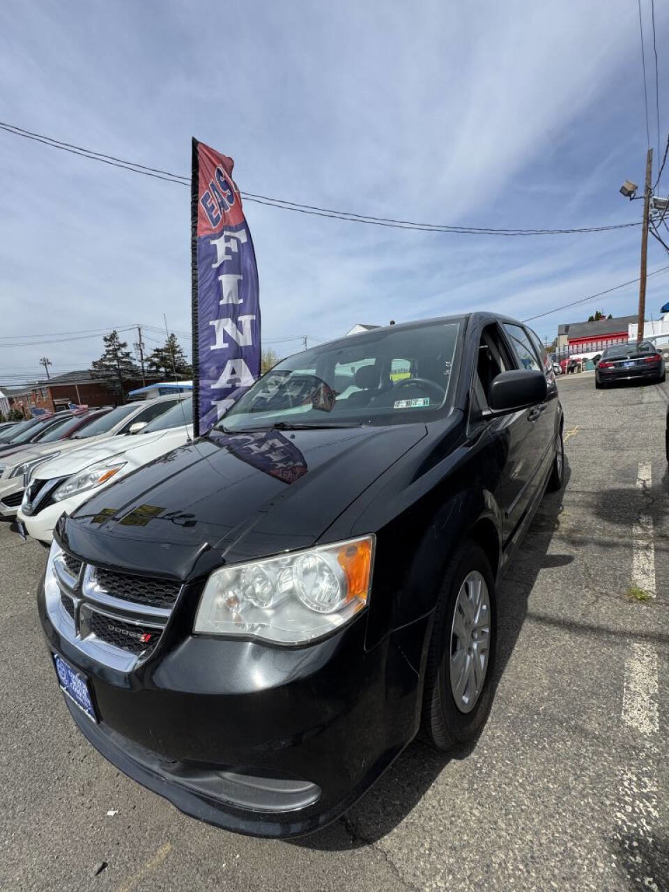 Used 2014 Dodge Grand Caravan American Value Package FWD image 2