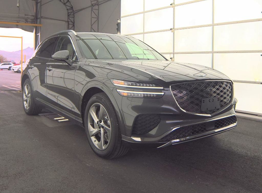 Used 2026 Genesis GV70 2.5T Select AWD/4WD image 4