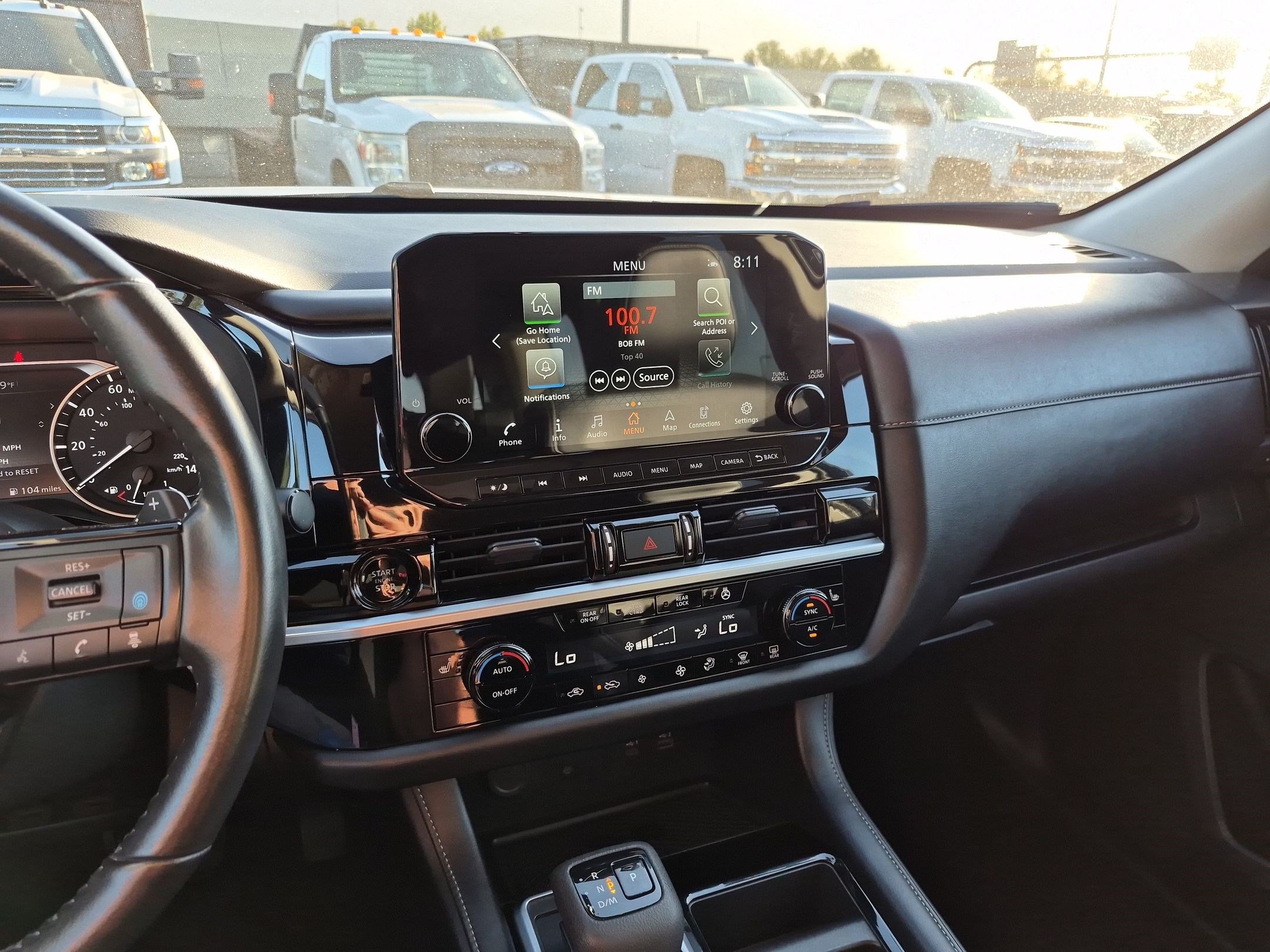 Used 2025 Nissan Pathfinder SL AWD/4WD image 28