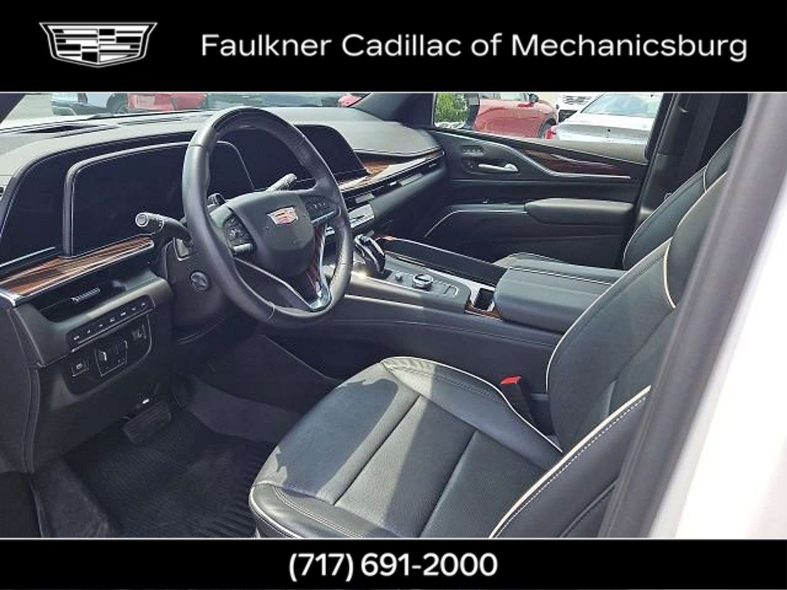 Used 2024 Cadillac Escalade ESV Premium Luxury w/ Performance Package AWD/4WD image 13
