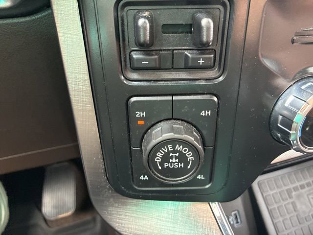 Used 2022 Ford F150 King Ranch w/ Equipment Group 601A High AWD/4WD image 12